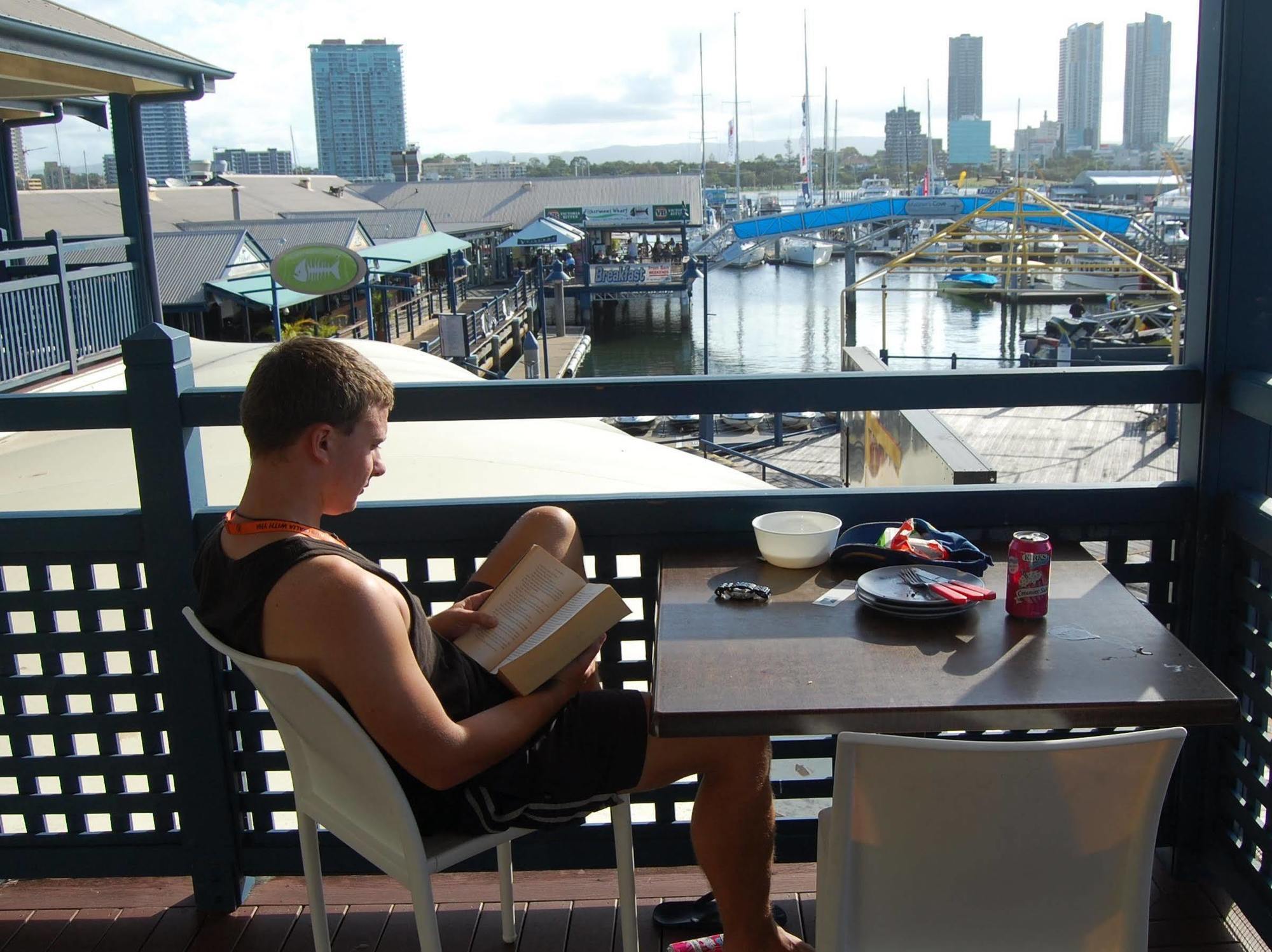 Surfers Paradise Yha Southport Esterno foto