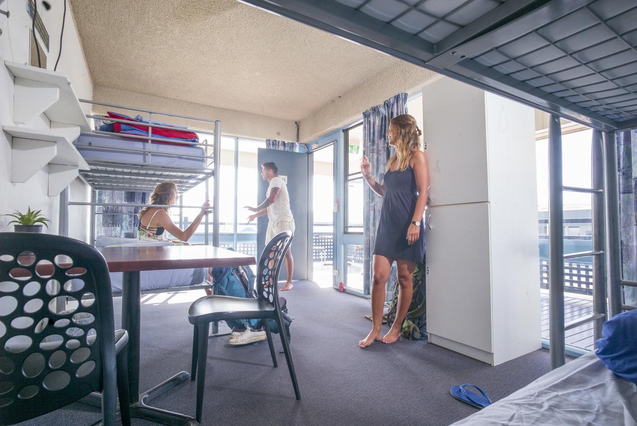 Surfers Paradise Yha Southport Esterno foto